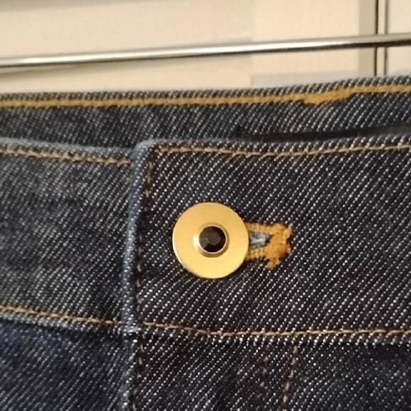 Talbots Daphne Wash High-Rise Flare Jeans - Picture 10 of 13